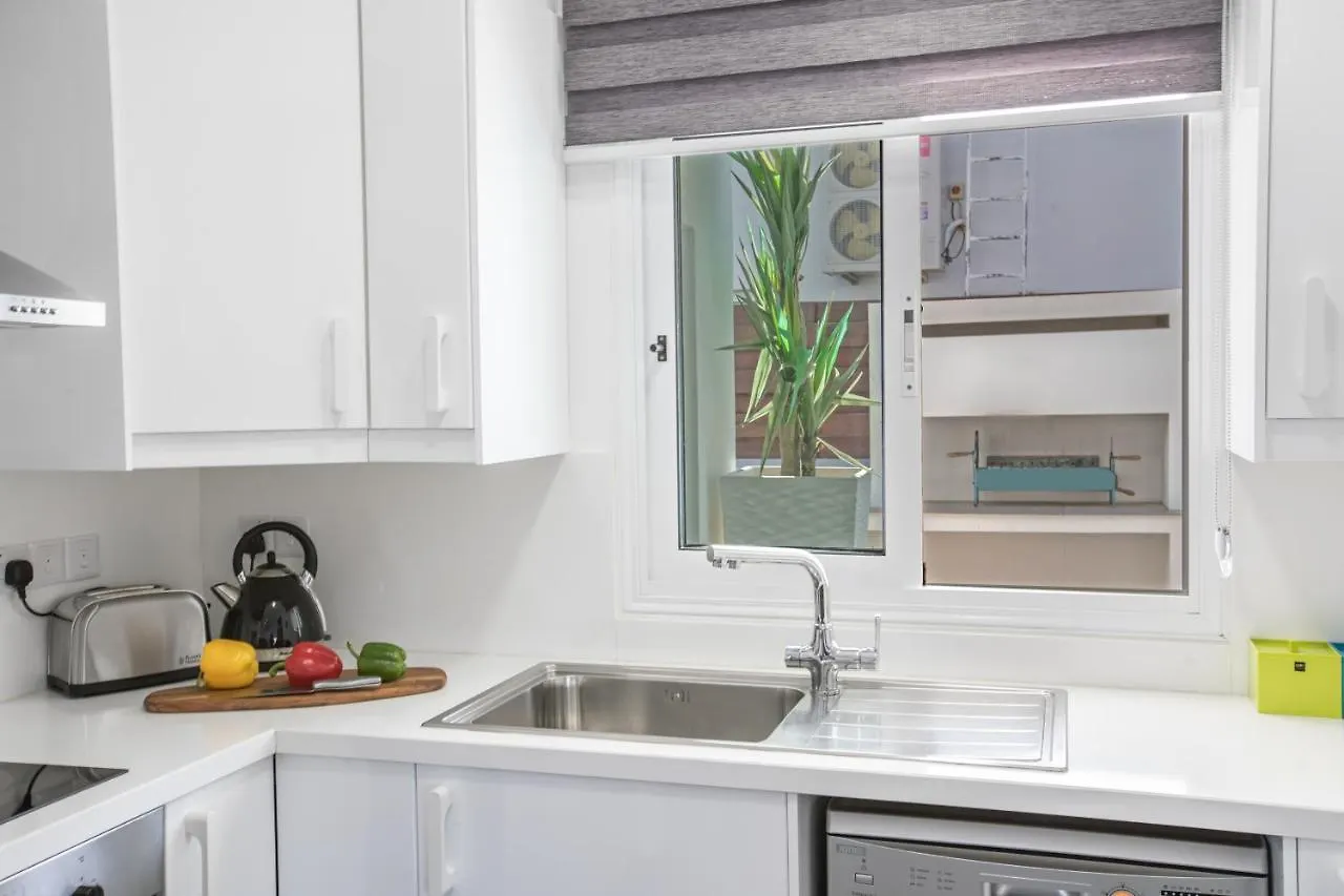 Marimar Villa Protaras 0*,